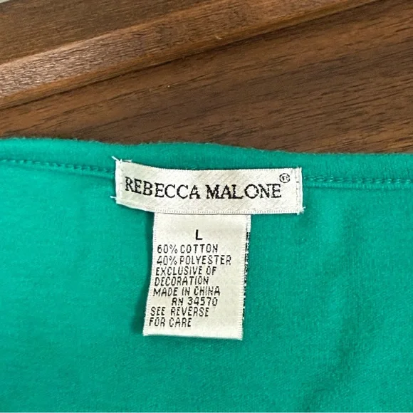 Rebecca Malone Green Santa Snowman Tee L | Christmas Holiday Winter Top - Picture 6 of 8